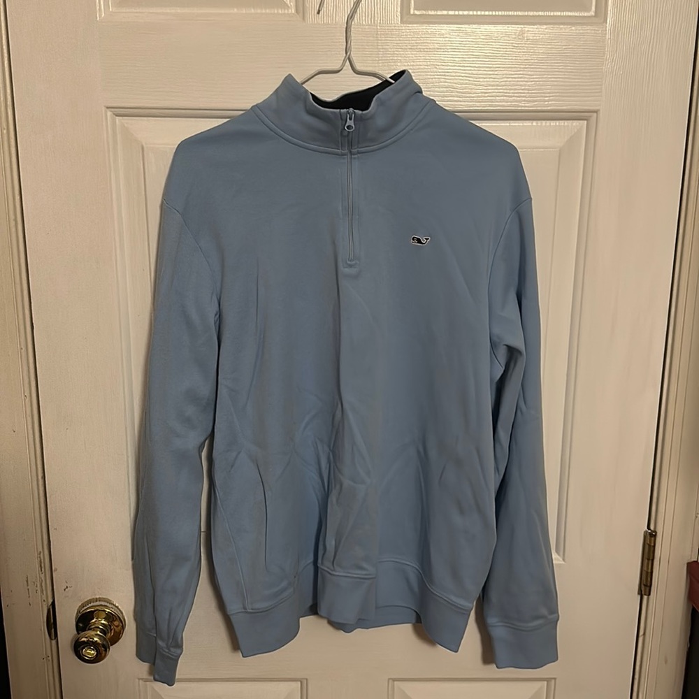 Vineyard Vines Light Blue Quarter Zip. Size Medium.